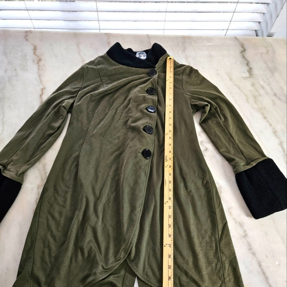 Venus Long Coat, Size 16 - Picture 4 of 10